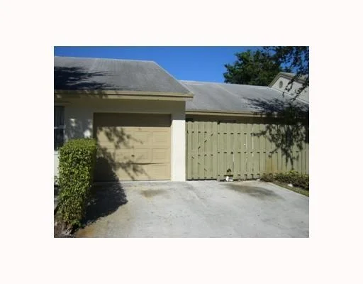 Unit for sale at 5219 Glencove Lane, West Palm Beach, FL 33415