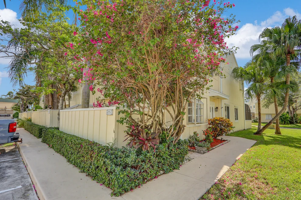Unit for sale at 6175 Riverwalk Lane, Jupiter, FL 33458