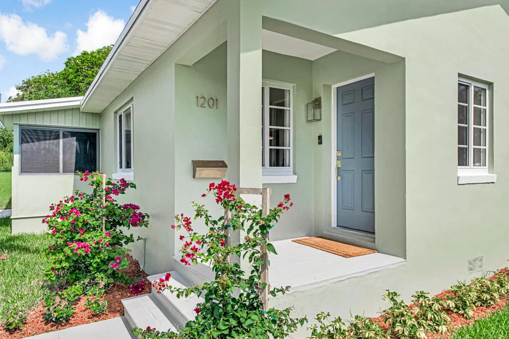 Unit for sale at 1201 N Palmway, Lake Worth Beach, FL 33460