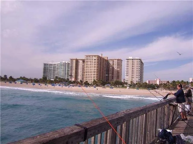 Unit for sale at 133 N Pompano Beach Boulevard, Pompano Beach, FL 33062
