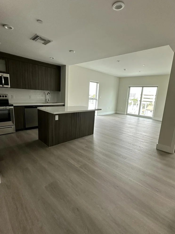 Unit for sale at 1938 Jackson Street, Hollywood, FL 33020