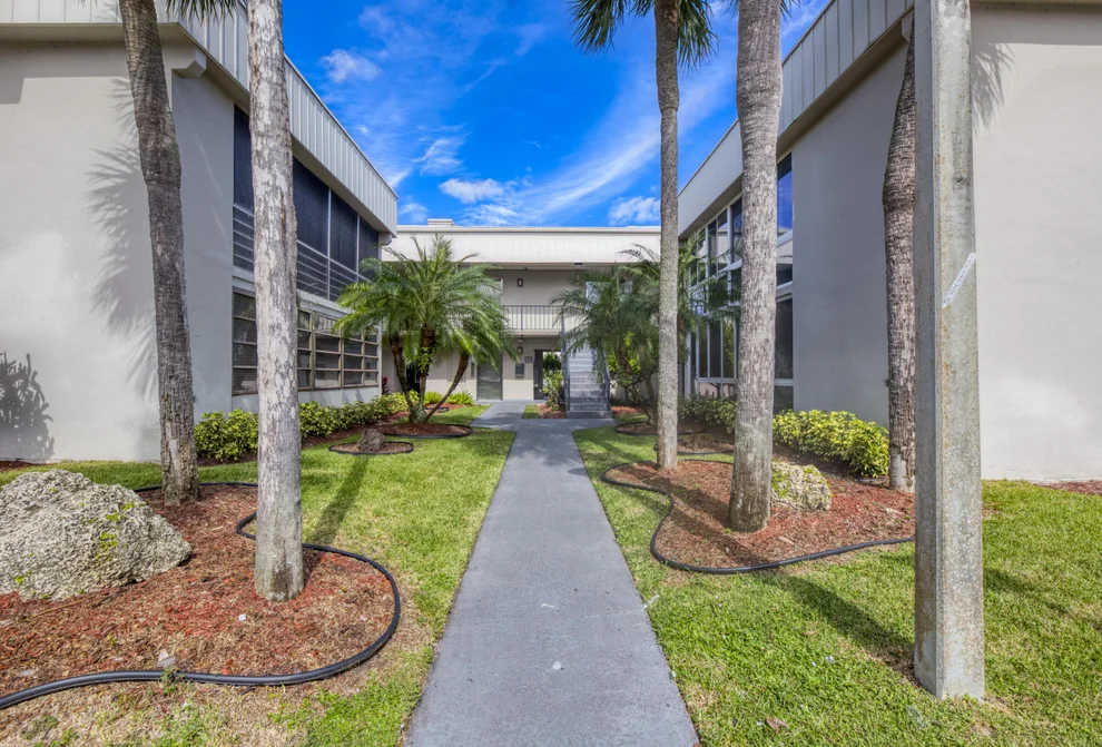 Unit for sale at 153 Capri D, Delray Beach, FL 33484