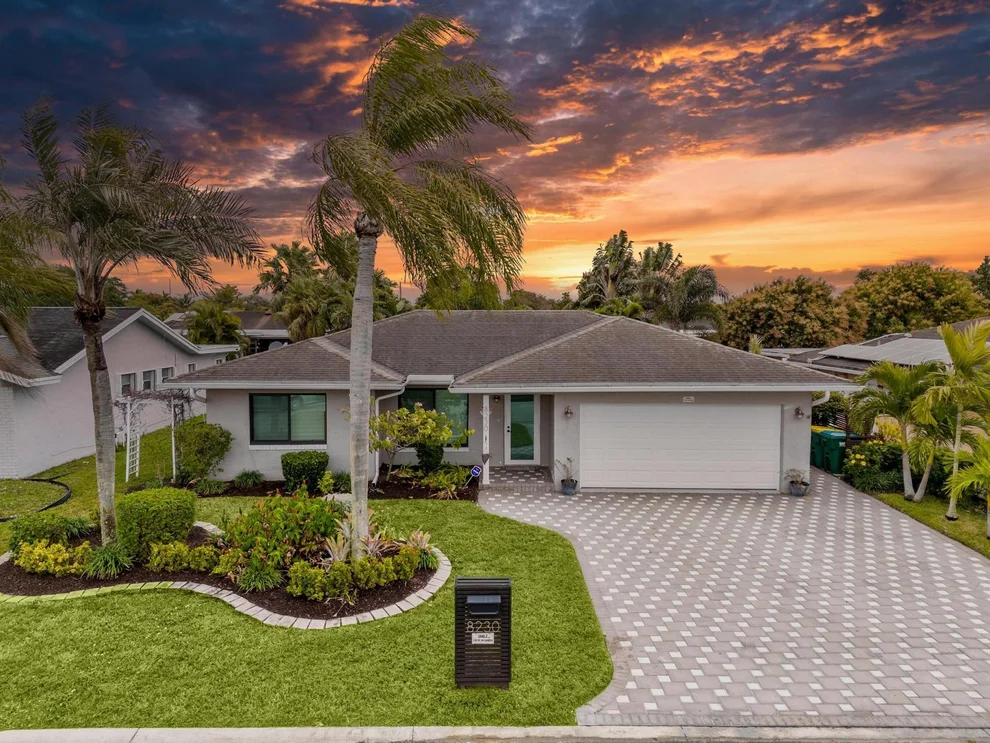 Unit for sale at 8230 NW 95th Avenue, Tamarac, FL 33321