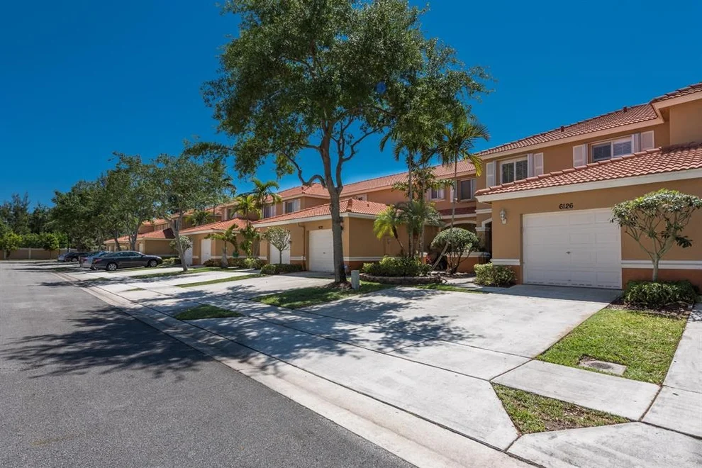 Unit for sale at 6126 Sugar Loaf Lane, West Palm Beach, FL 33411