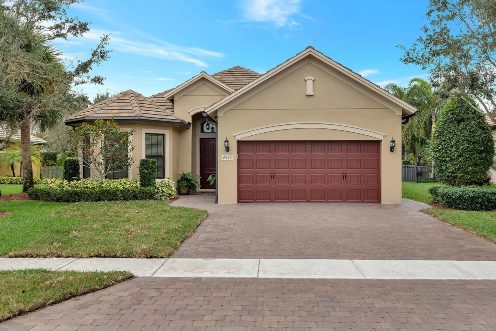 Unit for sale at 4543 Siena Circle, Wellington, FL 33414