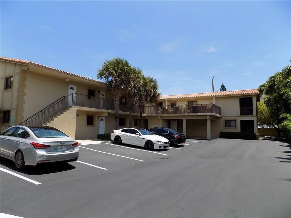 Unit for sale at 330 SE 19th Avenue, Deerfield Beach, FL 33441