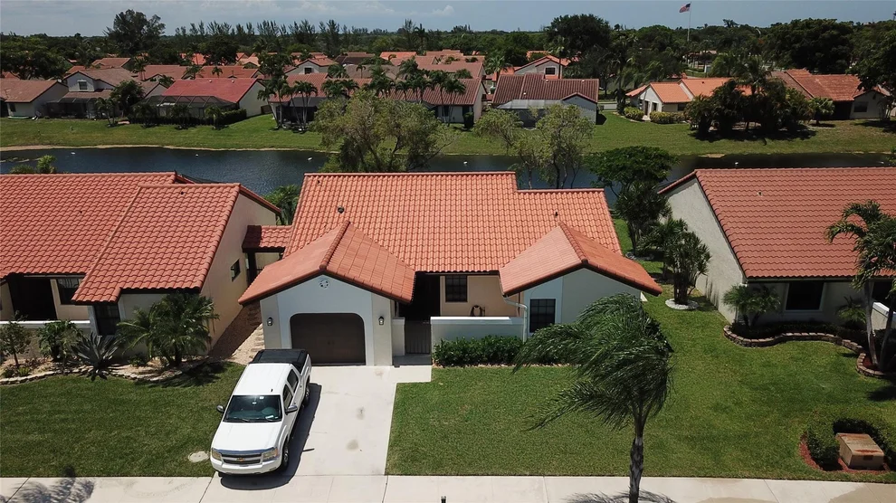 Unit for sale at 23 Capitol Court, Deerfield Beach, FL 33442