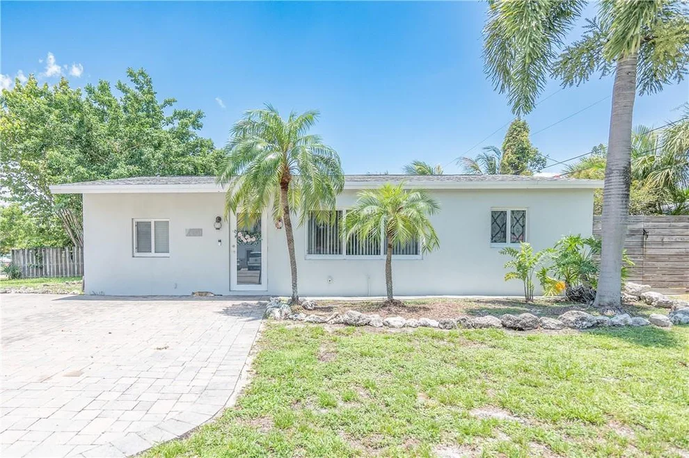 Unit for sale at 601 NE 59th Court, Oakland Park, FL 33334