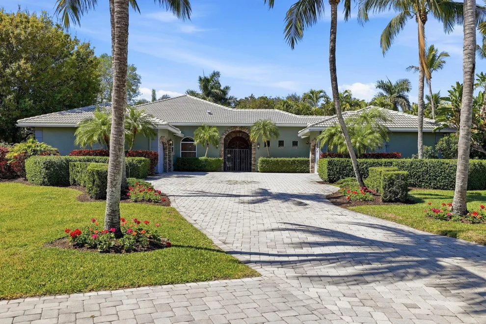 Unit for sale at 8634 Sawpine Road, Delray Beach, FL 33446