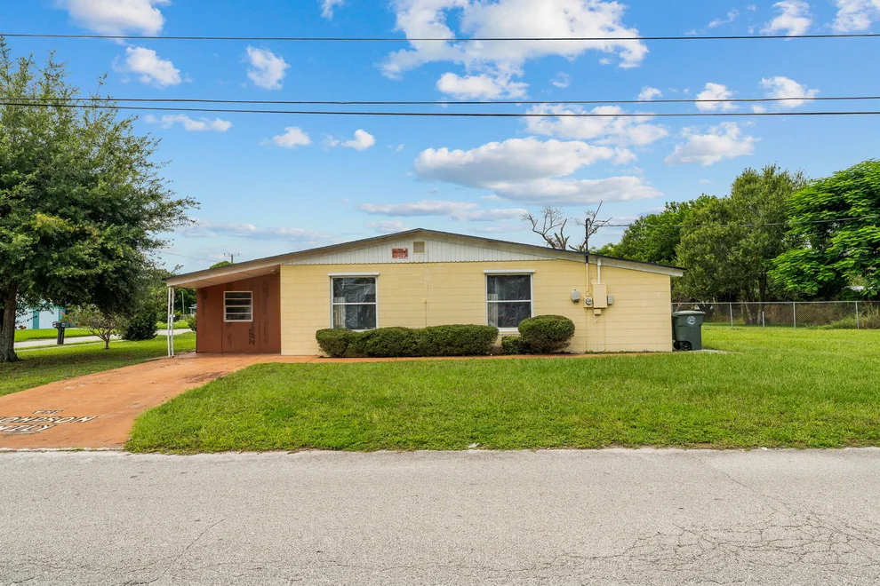 Unit for sale at 2102 AVENUE P, Fort Pierce, FL 34950