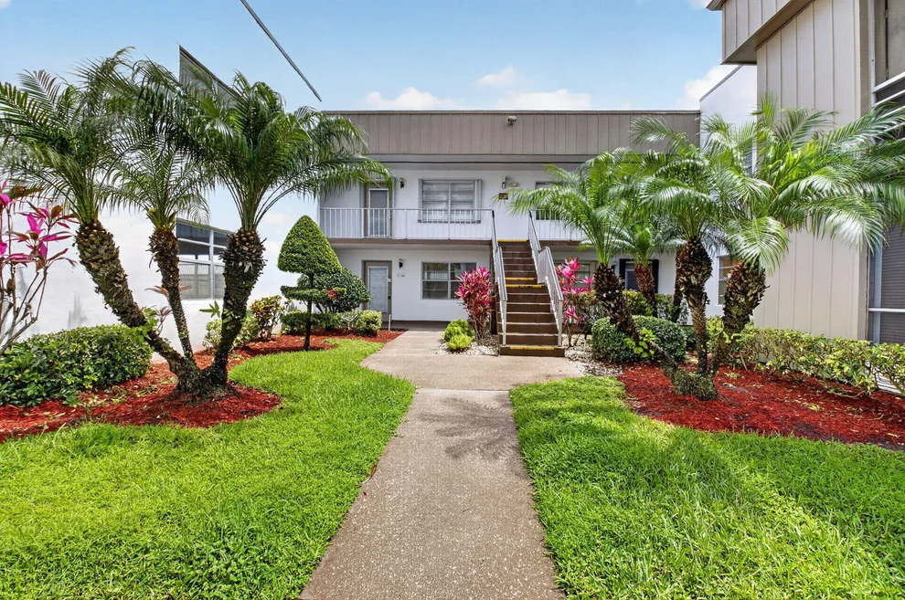 Unit for sale at 421 Piedmont, Delray Beach, FL 33484