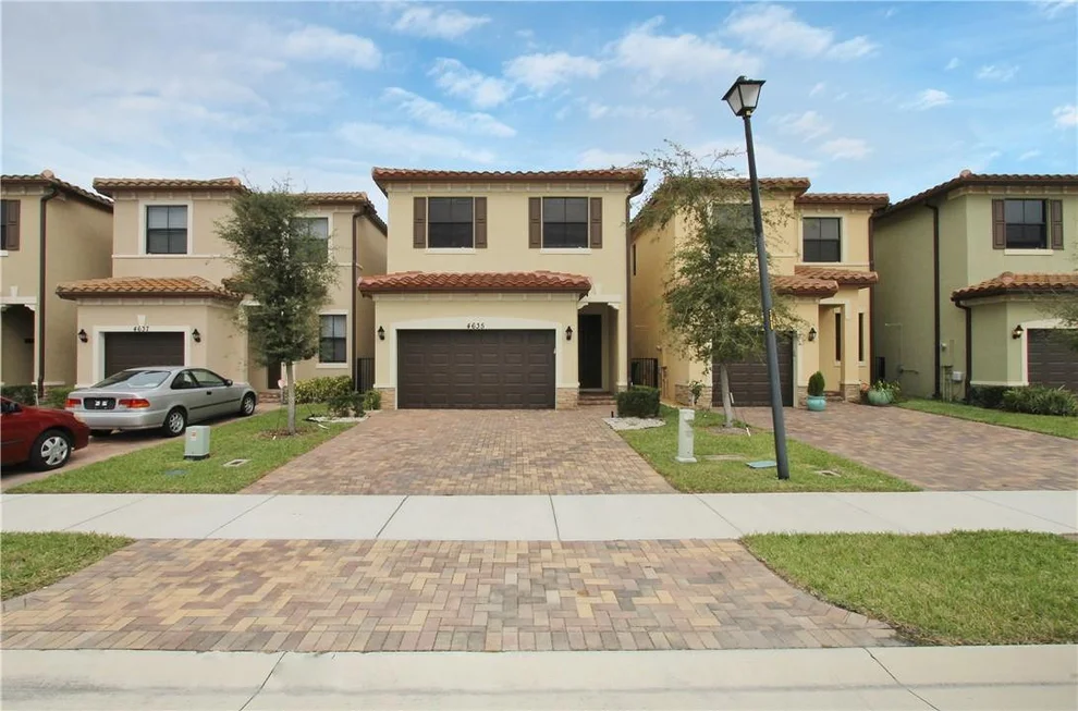 Unit for sale at 4635 NW 59th Street, Tamarac, FL 33319