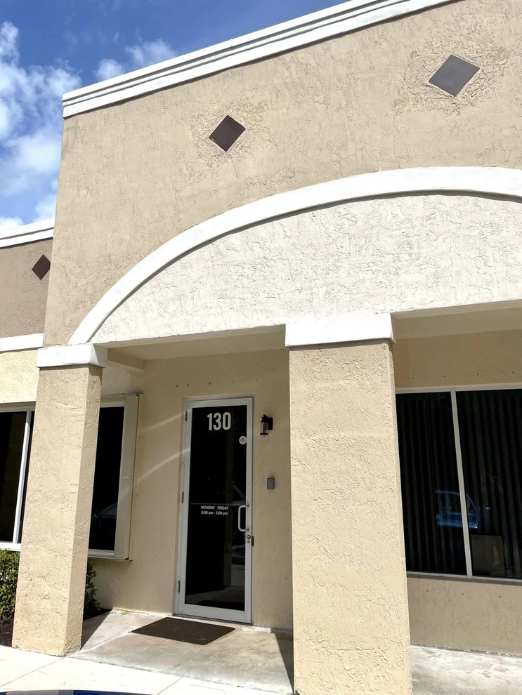 Unit for sale at 9030 Bellhurst Way, West Palm Beach, FL 33411