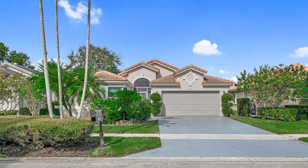 Unit for sale at 9639 Harbour Lake Circle, Boynton Beach, FL 33437