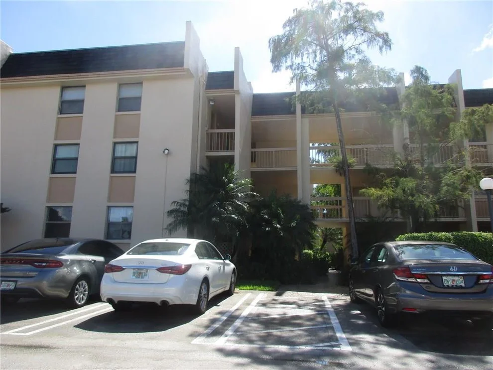 Unit for sale at 8437 Forest Hills Drive, Coral Springs, FL 33065