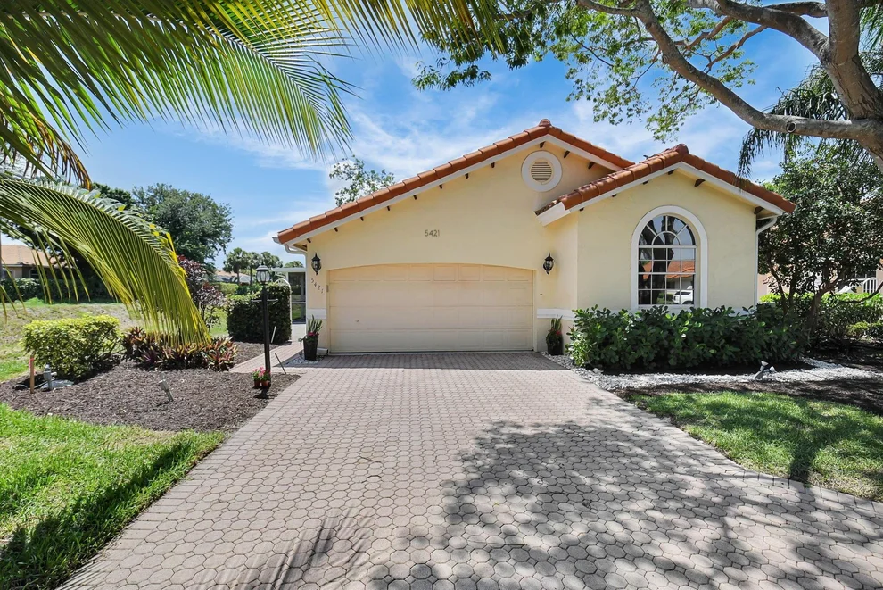 Unit for sale at 5421 Casa Real Drive, Delray Beach, FL 33484