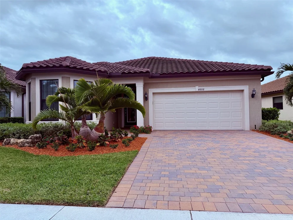 Unit for sale at 4888 Overton Circle, Vero Beach, FL 32967