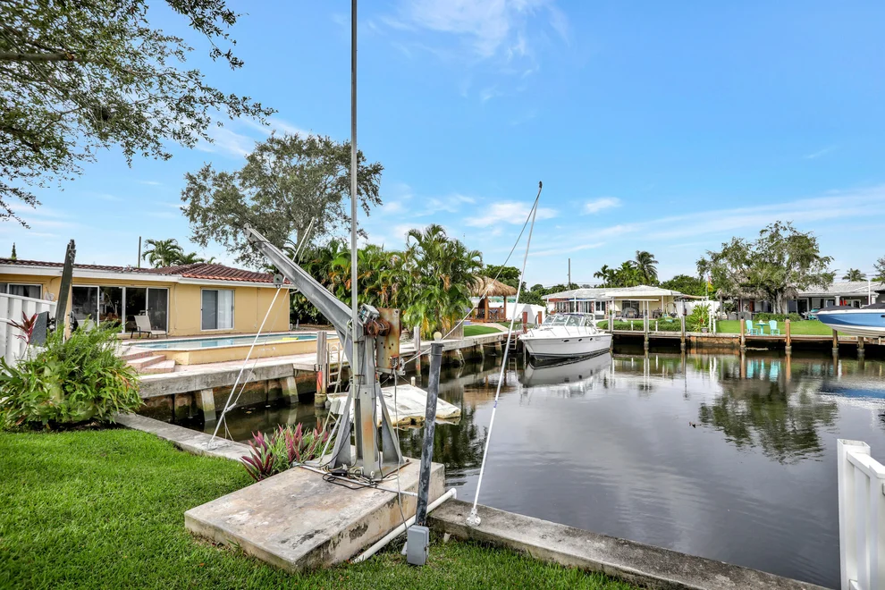 Unit for sale at 421 SE 5 Terrace, Pompano Beach, FL 33060