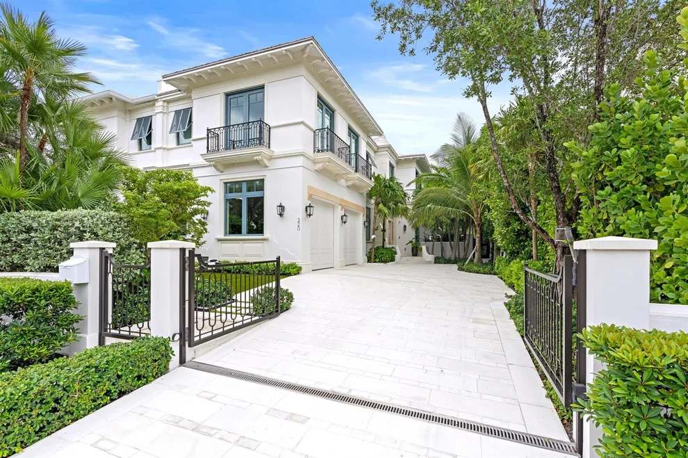 Unit for sale at 220 Brazilian Avenue, Palm Beach, FL 33480
