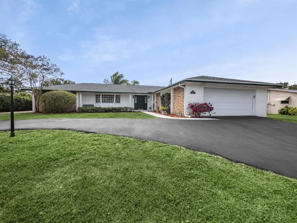 Unit for sale at 7866 Saint Andrews Road, Lake Worth, FL 33467