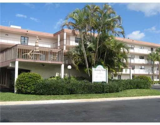 Unit for sale at 9233 SW 8th Street, Boca Raton, FL 33428