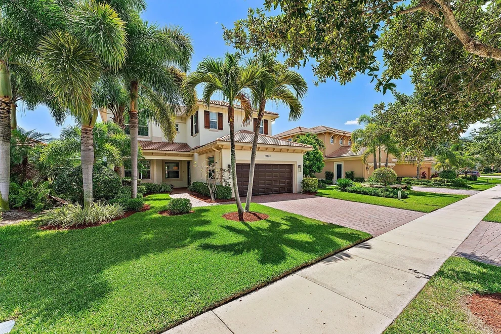 Unit for sale at 12288 Aviles Circle, Palm Beach Gardens, FL 33418