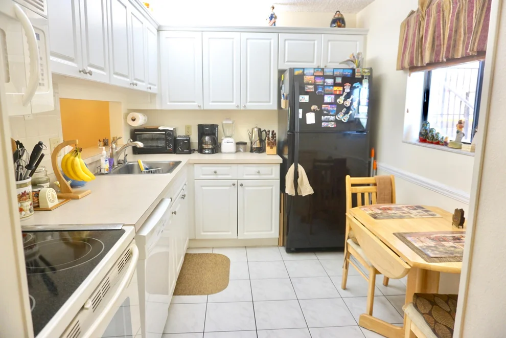 Unit for sale at 5370 Las Verdes Circle, Delray Beach, FL 33484