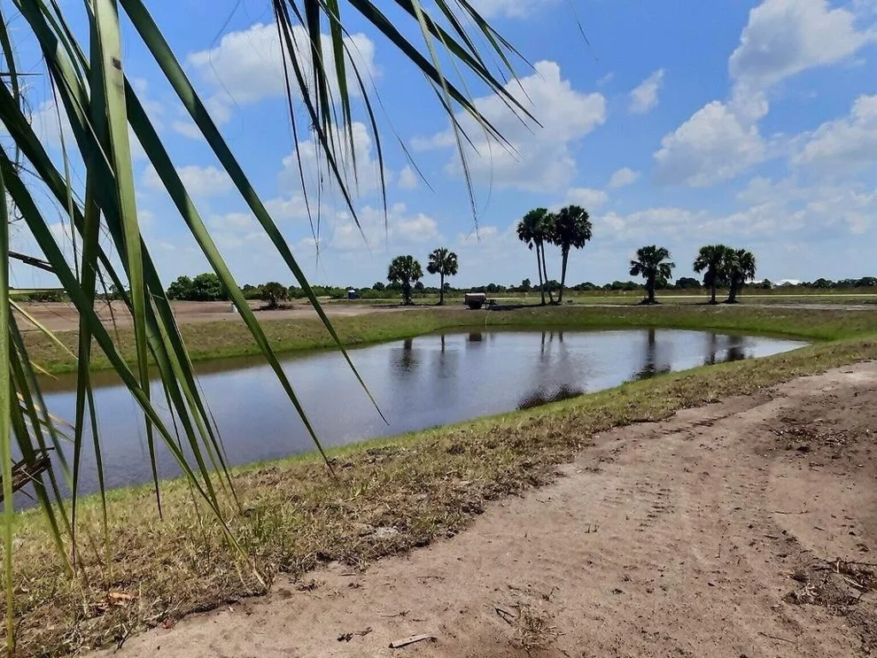 Unit for sale at 6630 SE 26th Trail, Okeechobee, FL 34974