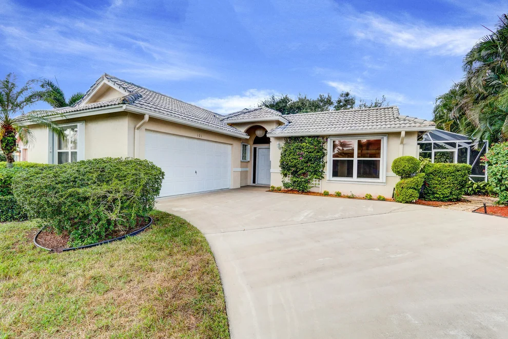Unit for sale at 101 Cove Road, Greenacres, FL 33413