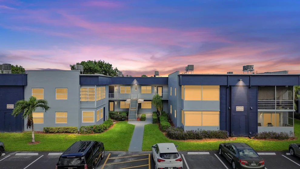 Unit for sale at 137 Burgundy C, Delray Beach, FL 33484