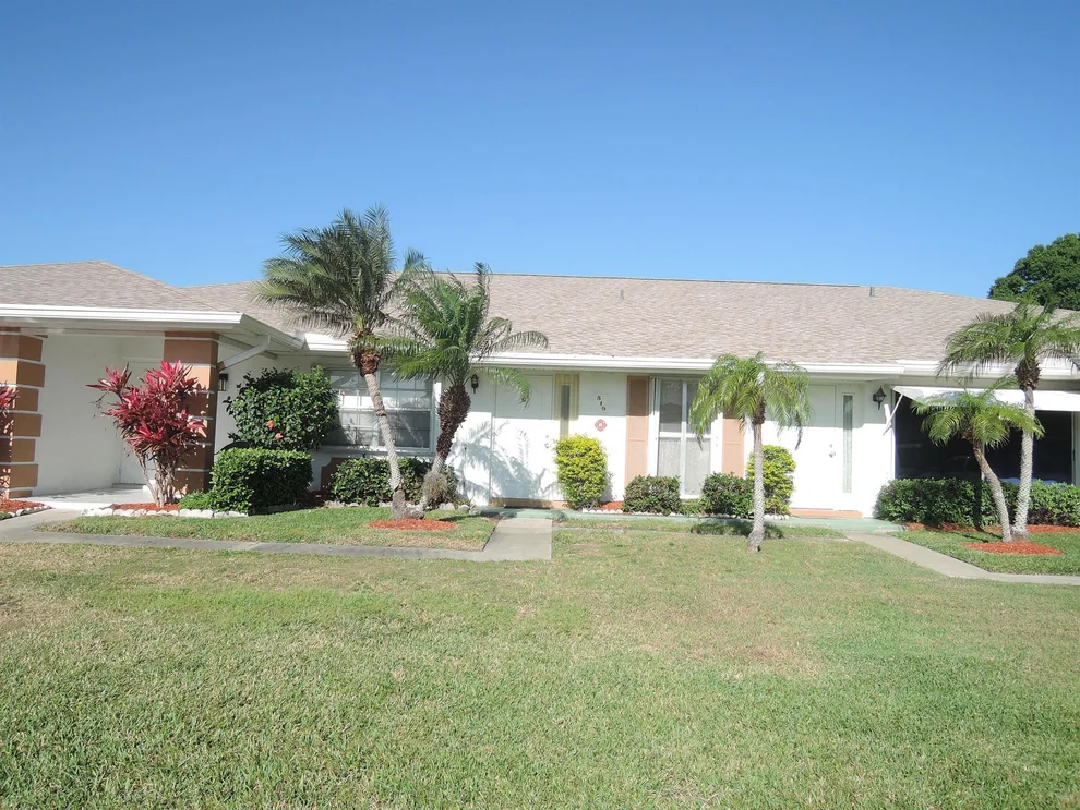 Unit for sale at 519 Crooked Lake Lane, Fort Pierce, FL 34950