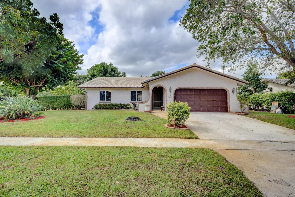Unit for sale at 3201 NW 26th Court, Boca Raton, FL 33434