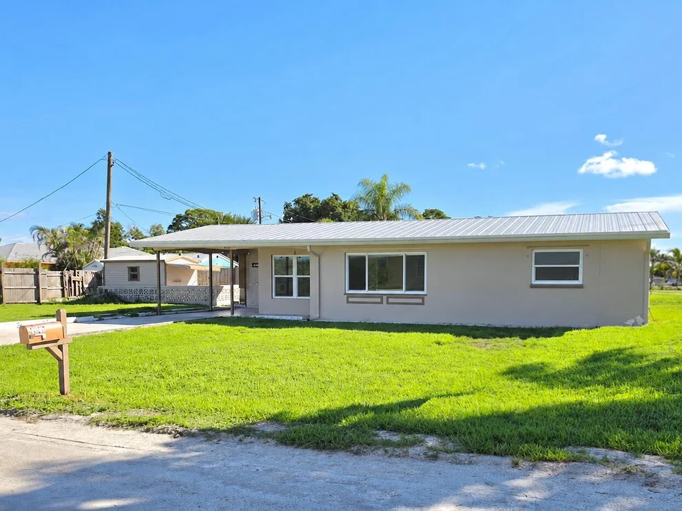 Unit for sale at 4651 SE CHATHAM Avenue, Stuart, FL 34997