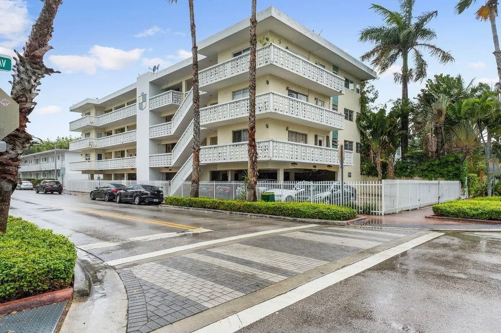 Unit for sale at 900 Euclid Avenue, Miami Beach, FL 33139