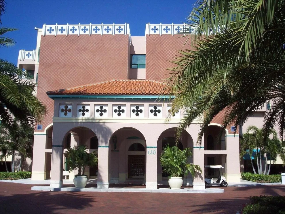 Unit for sale at 120 SE 5th Avenue, Boca Raton, FL 33432