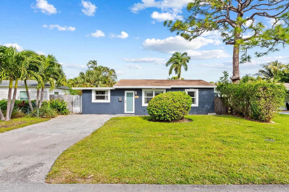 Unit for sale at 41 NE 46th Street, Oakland Park, FL 33334