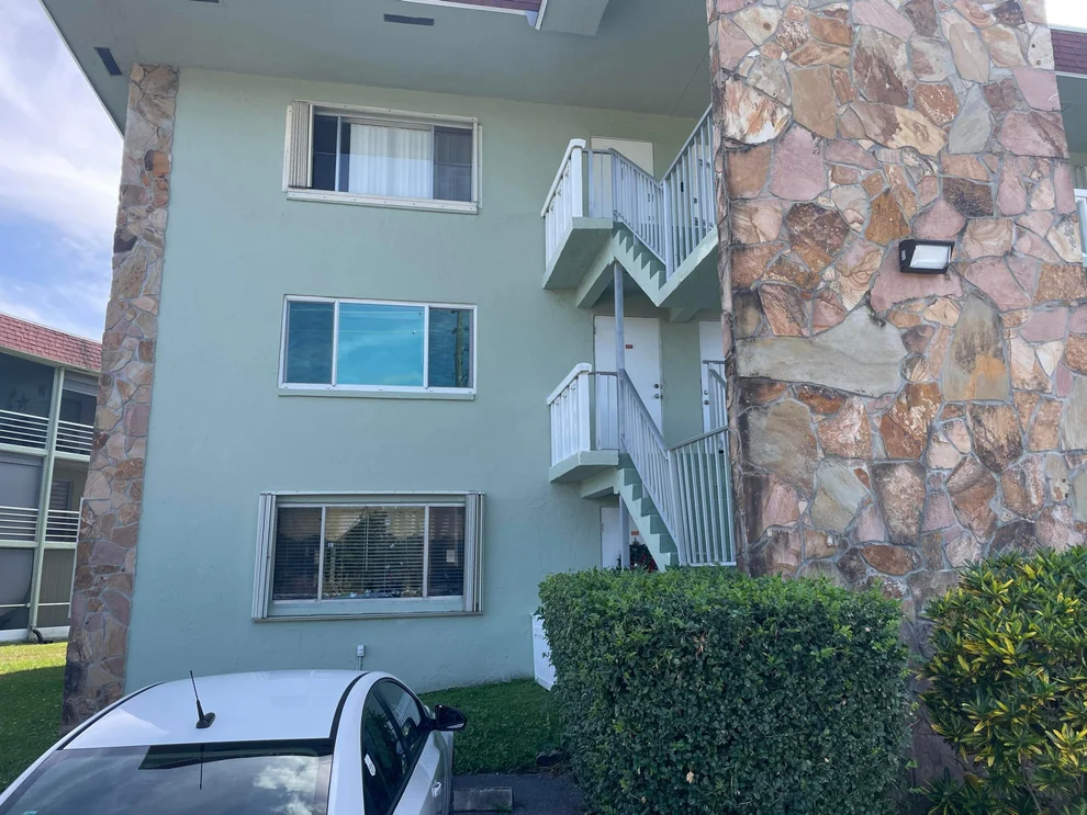 Unit for sale at 3300 Springdale Boulevard, Palm Springs, FL 33461