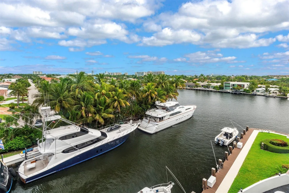 Unit for sale at 5100 Dupont Boulevard, Fort Lauderdale, FL 33308