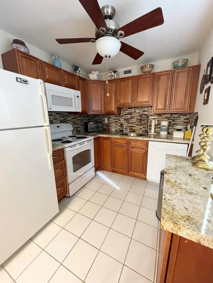 Unit for sale at 106 Flanders C, Delray Beach, FL 33484