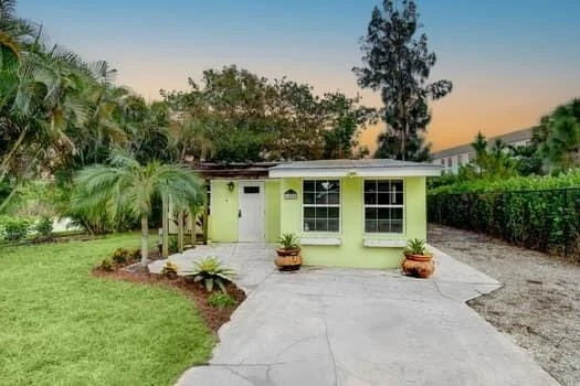 Unit for sale at 1505 NW 9th Avenue, Stuart, FL 34994