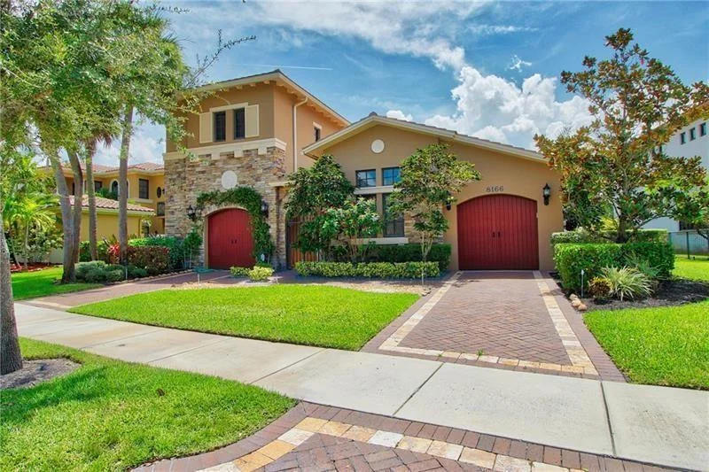 Unit for sale at 8166 Emerald Avenue, Parkland, FL 33076