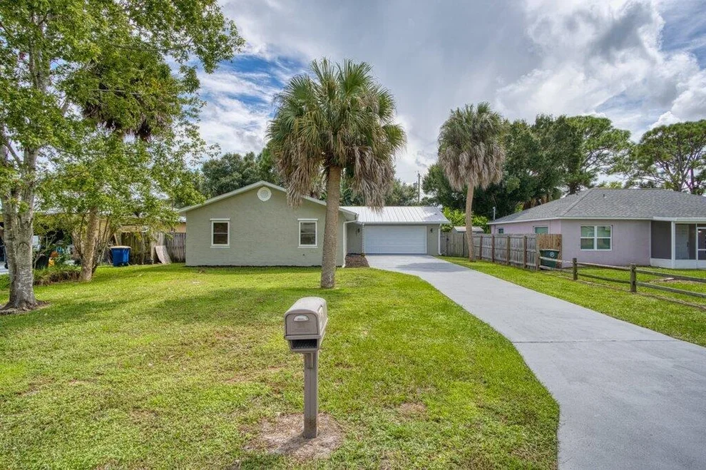 Unit for sale at 1007 Gatewood Avenue, Fort Pierce, FL 34982