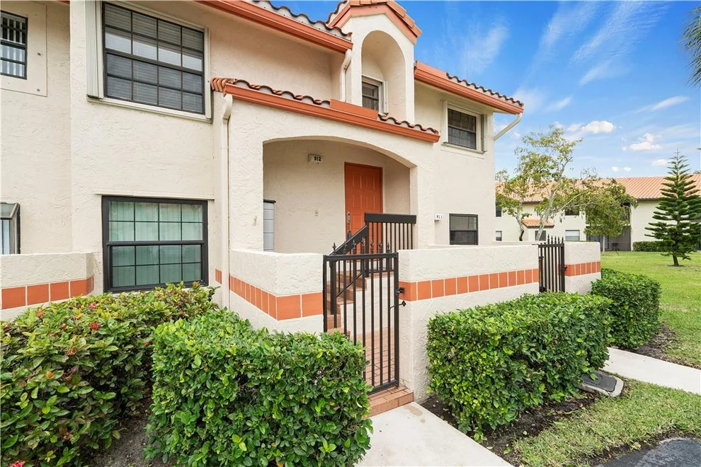 Unit for sale at 912 Congressional Way, Deerfield Beach, FL 33442