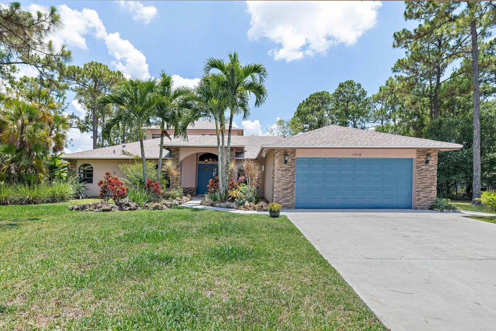 Unit for sale at 13918 66th Street N, West Palm Beach, FL 33412