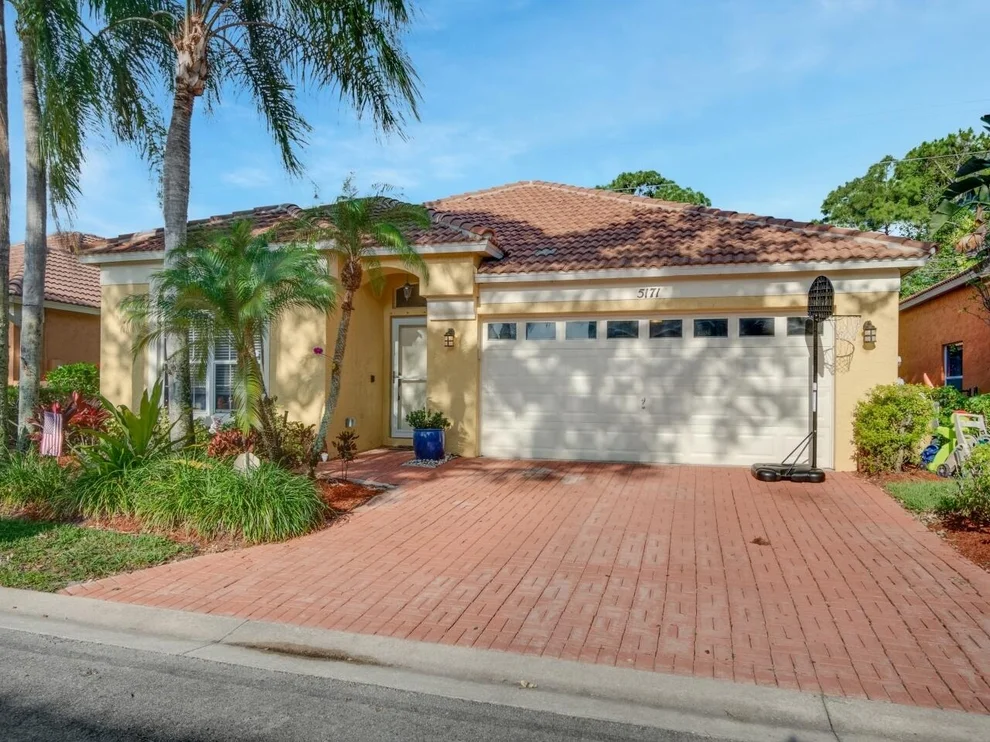 Unit for sale at 5171 Elpine Way, Palm Beach Gardens, FL 33418