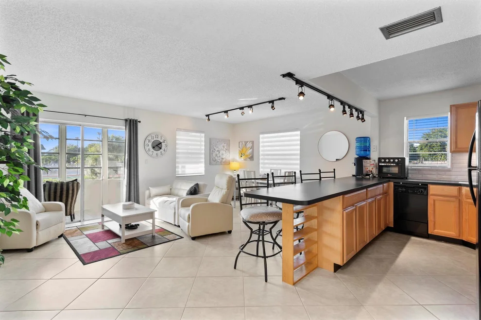 Unit for sale at 4990 E Sabal Palm Boulevard, Tamarac, FL 33319