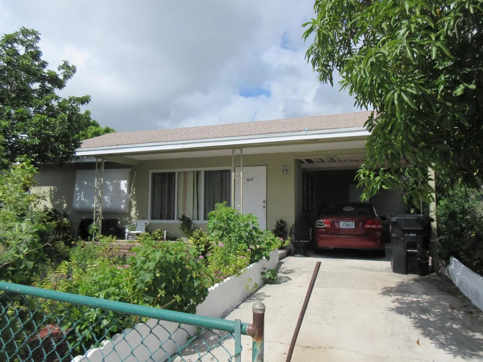 Unit for sale at 813 S B Street, Lake Worth Beach, FL 33460