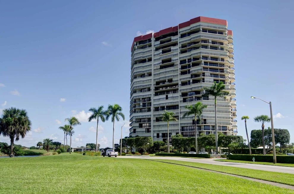 Unit for sale at 1900 Consulate Place, West Palm Beach, FL 33401