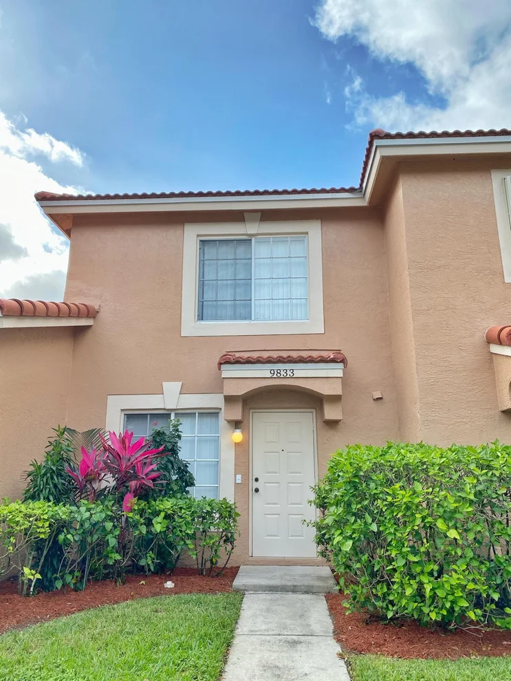 Unit for sale at 9833 Kamena Circle, Boynton Beach, FL 33436