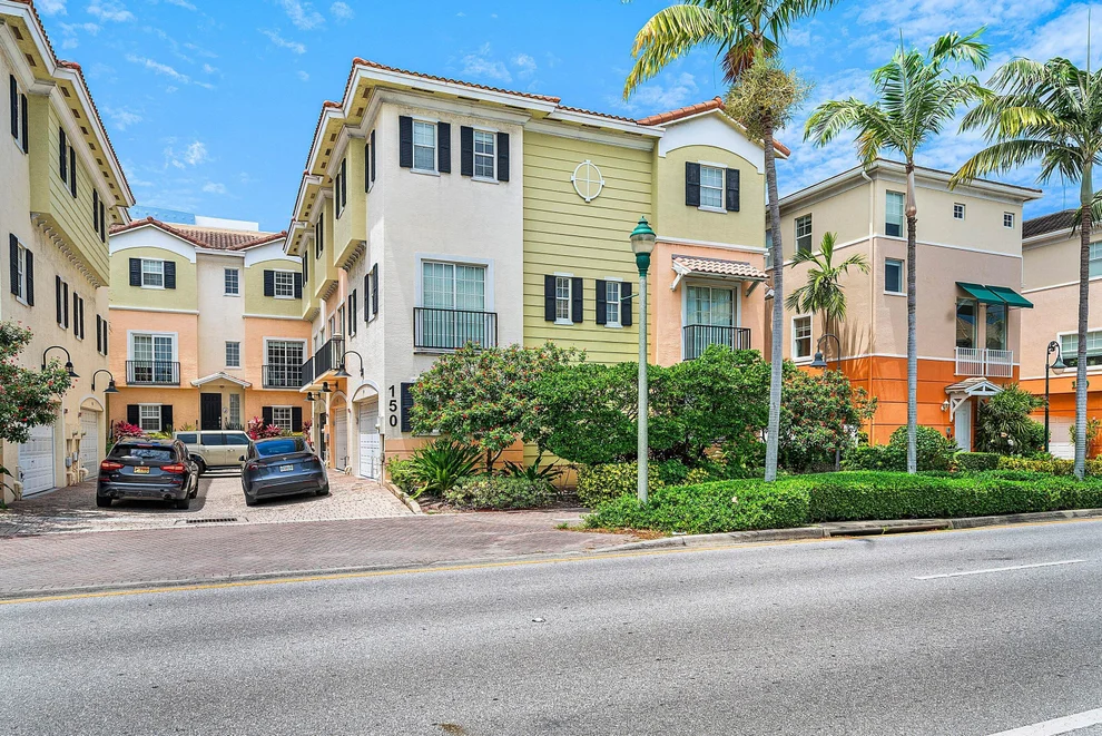 Unit for sale at 150 NE 6th Avenue, Delray Beach, FL 33483